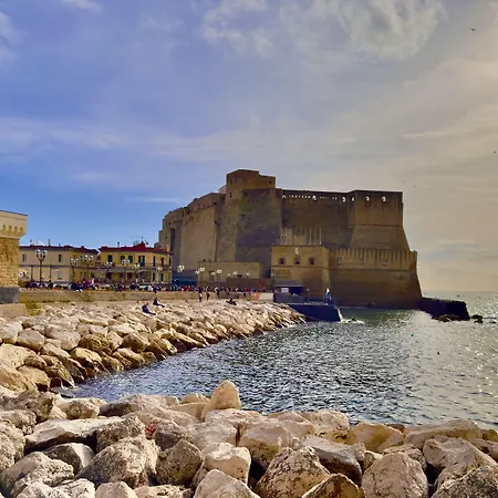 Bourbon House Couette-café 4*