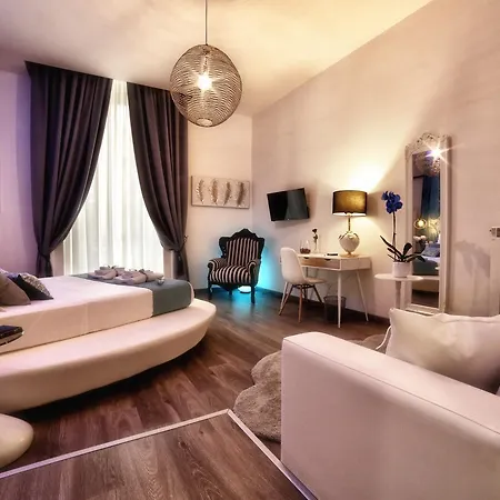 Bourbon House Couette-café 4*