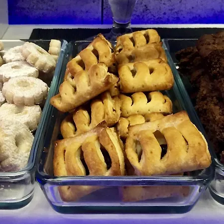 Bourbon House فندق مبيت وإفطار نابولي