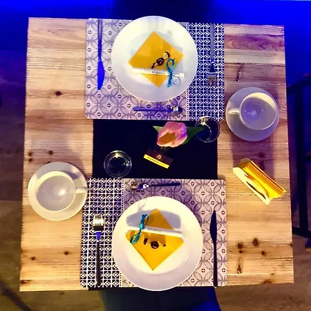 Bourbon House 4* نابولي