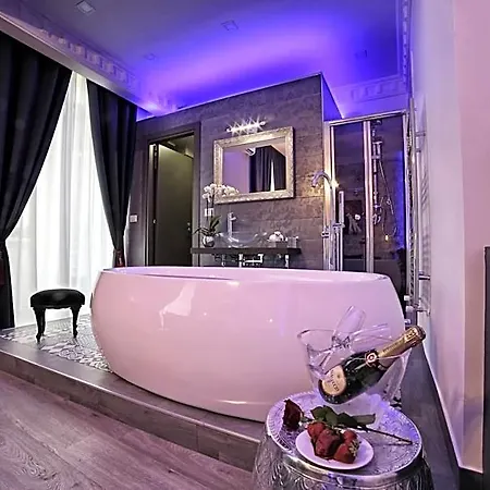 Bourbon House 4* Neapol