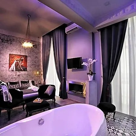 Nocleg ze śniadaniem Bourbon House 4*