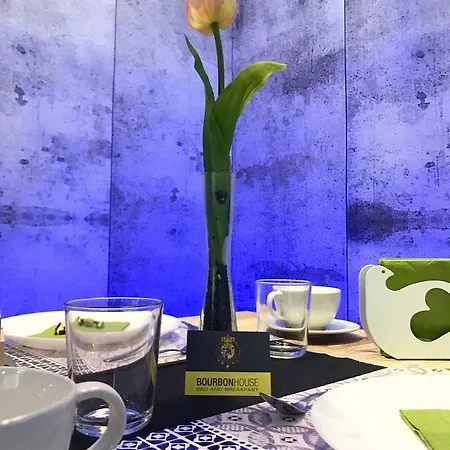 波旁之家度假屋 4*